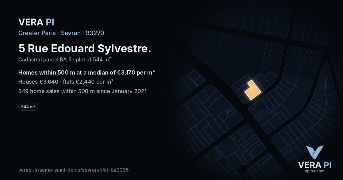 5 Rue Edouard Sylvestre, Sevran at night – the plot lit, the parcels around coloured by the prices near them