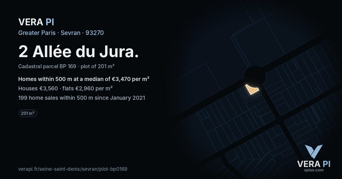 2 Allée du Jura, Sevran at night – the plot lit, the parcels around coloured by the prices near them