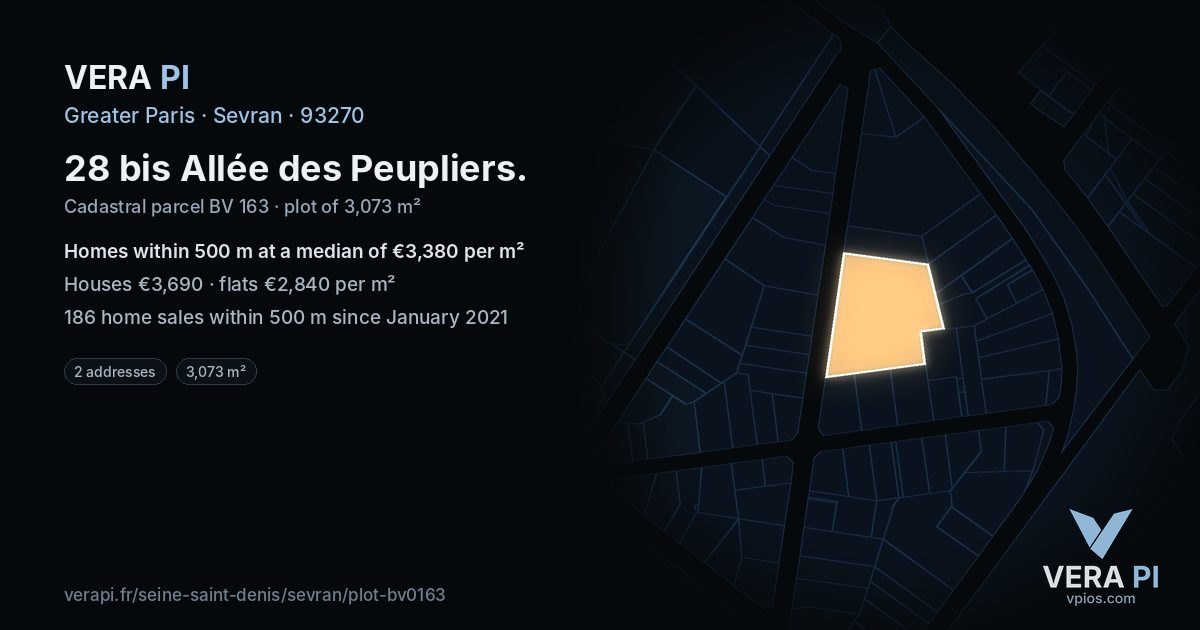 28 bis Allée des Peupliers, Sevran at night – the plot lit, the parcels around coloured by the prices near them