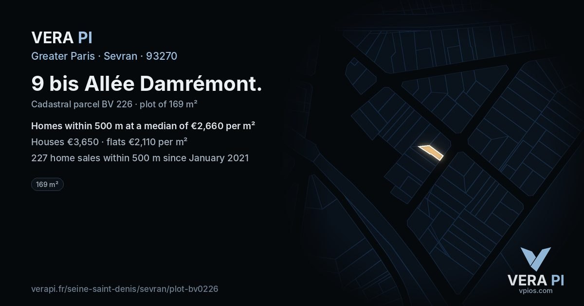 9 bis Allée Damrémont, Sevran at night – the plot lit, the parcels around coloured by the prices near them