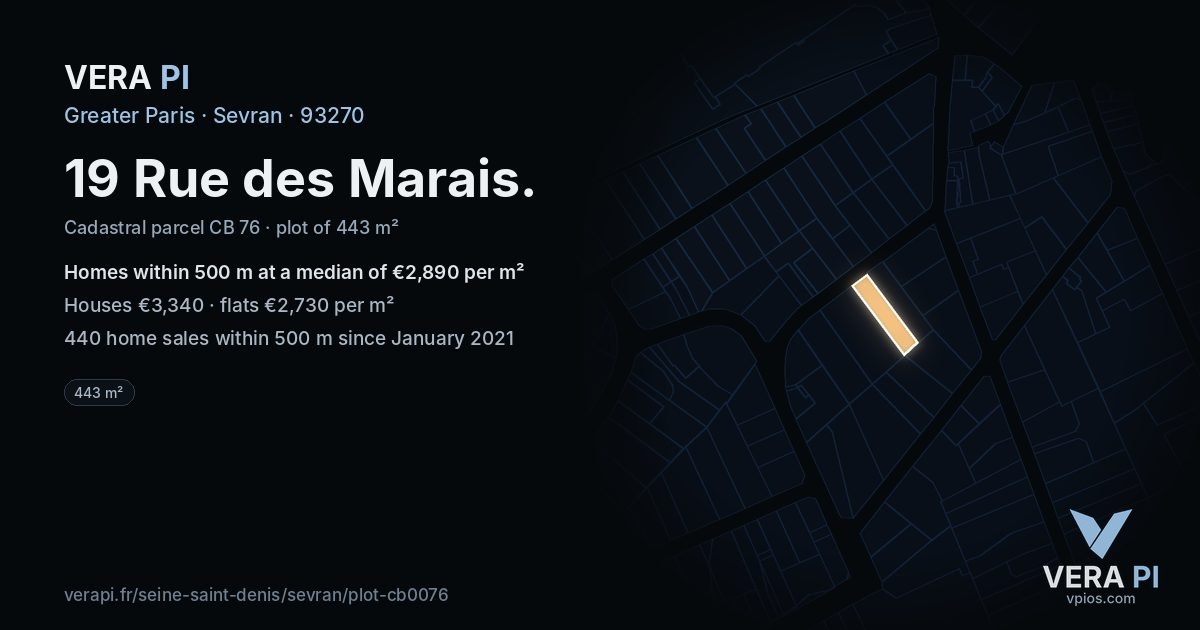 19 Rue des Marais, Sevran at night – the plot lit, the parcels around coloured by the prices near them