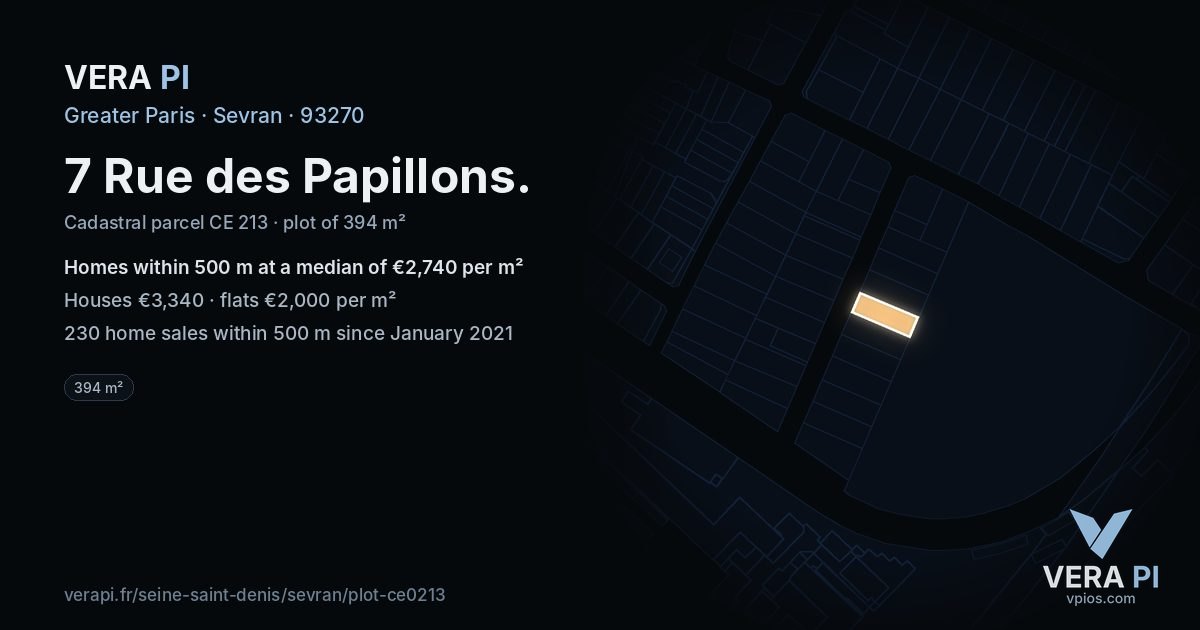 7 Rue des Papillons, Sevran at night – the plot lit, the parcels around coloured by the prices near them