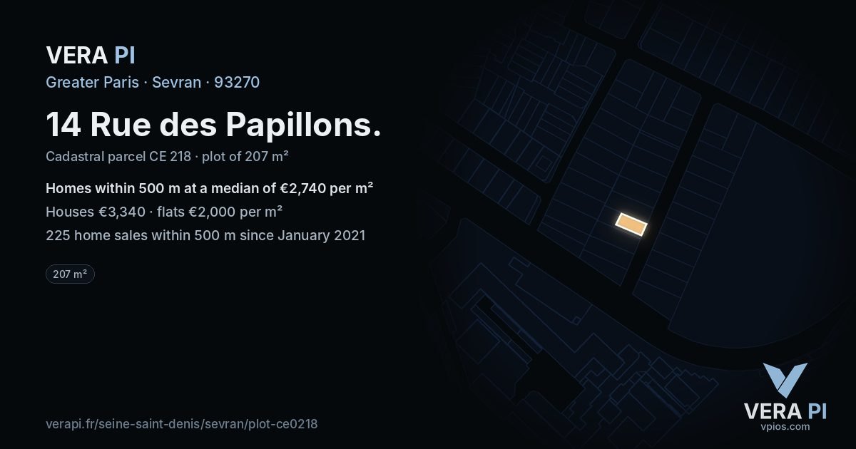 14 Rue des Papillons, Sevran at night – the plot lit, the parcels around coloured by the prices near them