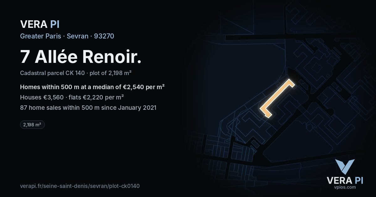 7 Allée Renoir, Sevran at night – the plot lit, the parcels around coloured by the prices near them