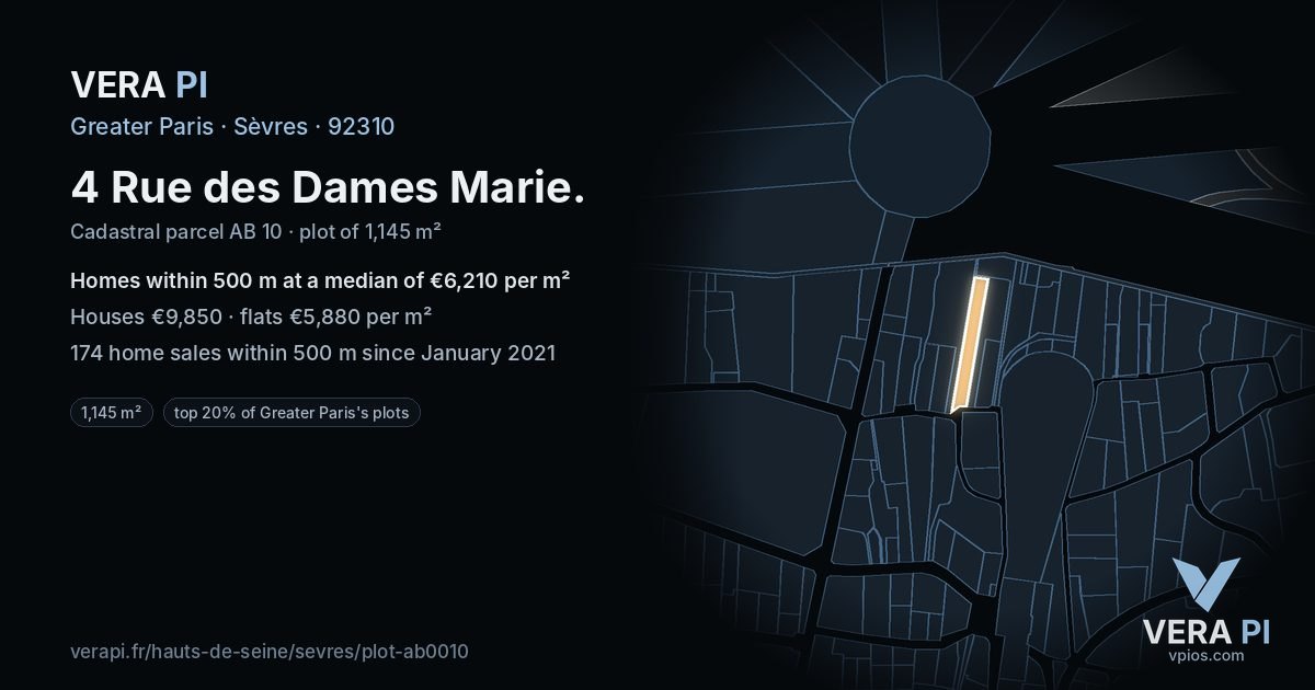 4 Rue des Dames Marie, Sèvres at night – the plot lit, the parcels around coloured by the prices near them