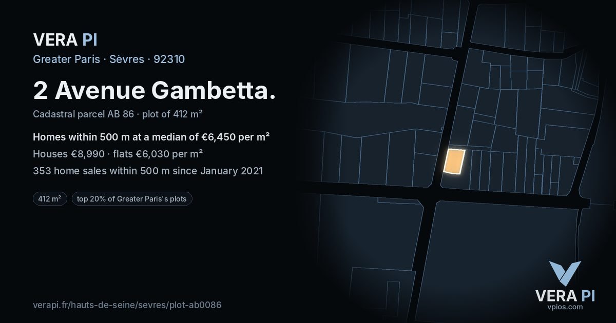 2 Avenue Gambetta, Sèvres at night – the plot lit, the parcels around coloured by the prices near them