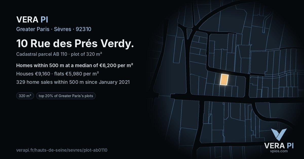 10 Rue des Prés Verdy, Sèvres at night – the plot lit, the parcels around coloured by the prices near them