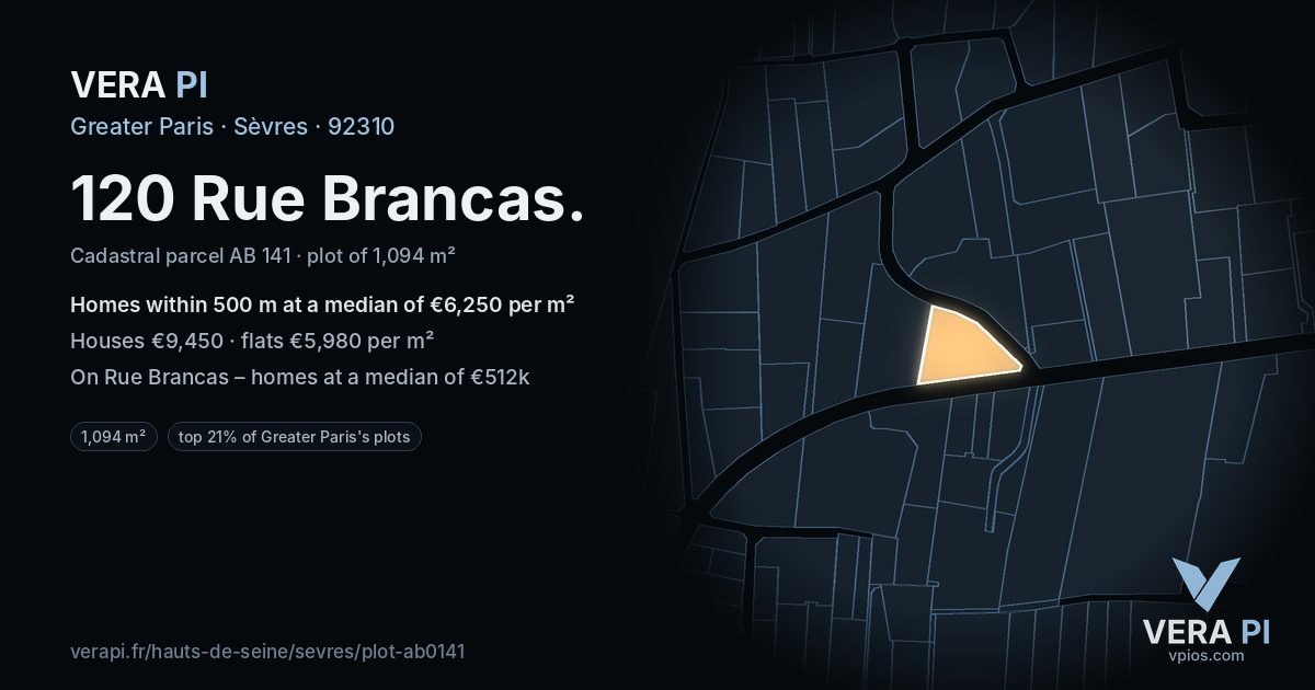 120 Rue Brancas, Sèvres at night – the plot lit, the parcels around coloured by the prices near them