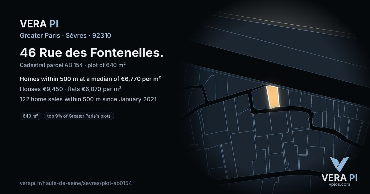 46 Rue des Fontenelles, Sèvres at night – the plot lit, the parcels around coloured by the prices near them
