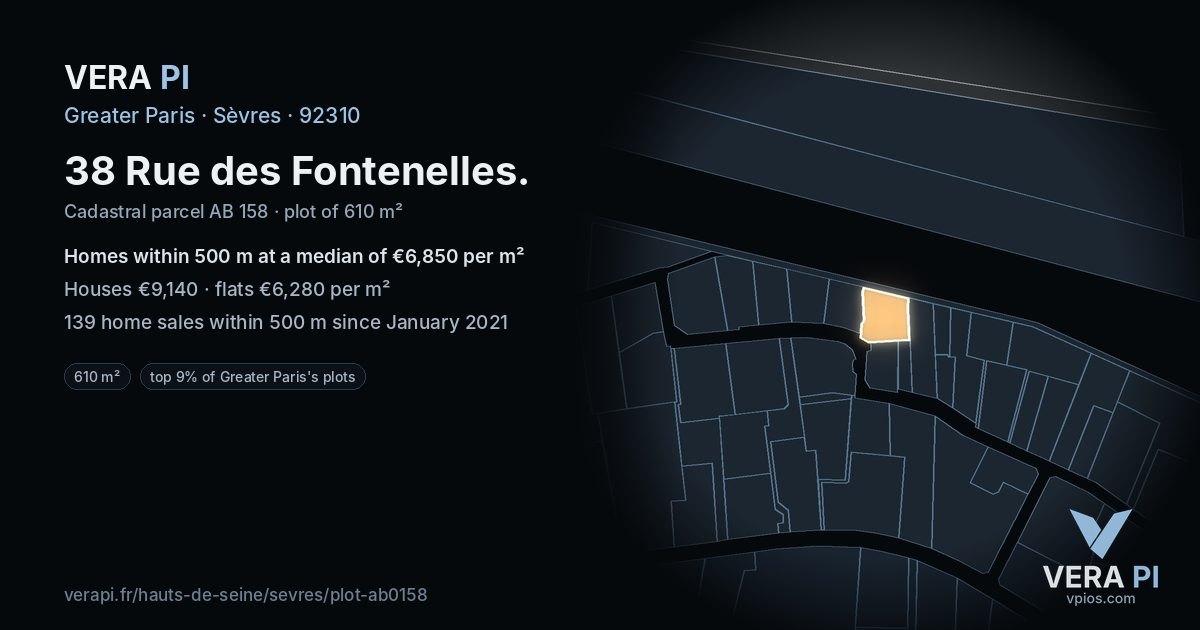 38 Rue des Fontenelles, Sèvres at night – the plot lit, the parcels around coloured by the prices near them