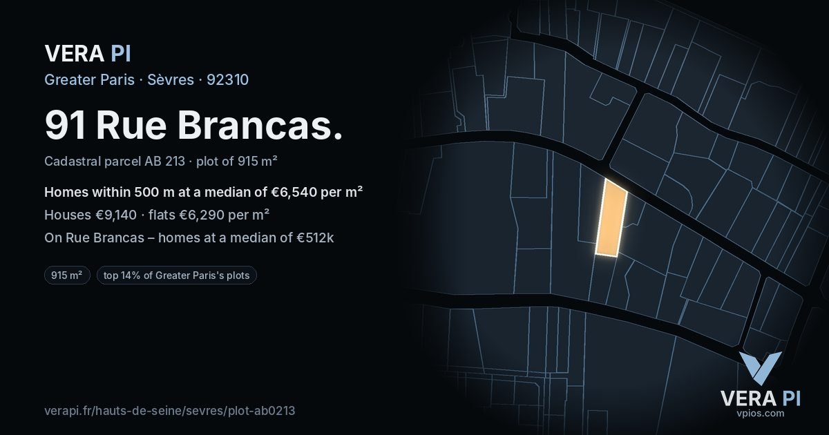 91 Rue Brancas, Sèvres at night – the plot lit, the parcels around coloured by the prices near them