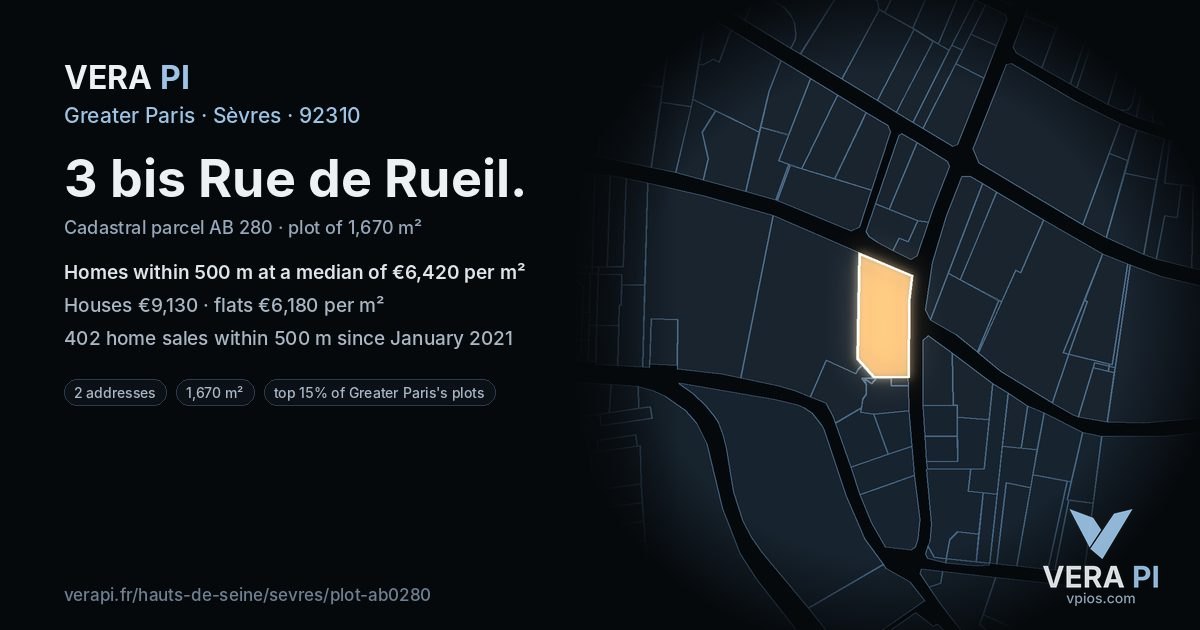 3 bis Rue de Rueil, Sèvres at night – the plot lit, the parcels around coloured by the prices near them