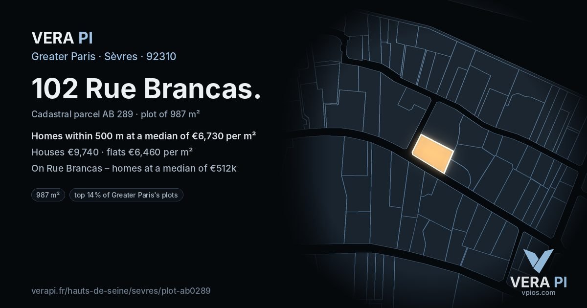 102 Rue Brancas, Sèvres at night – the plot lit, the parcels around coloured by the prices near them