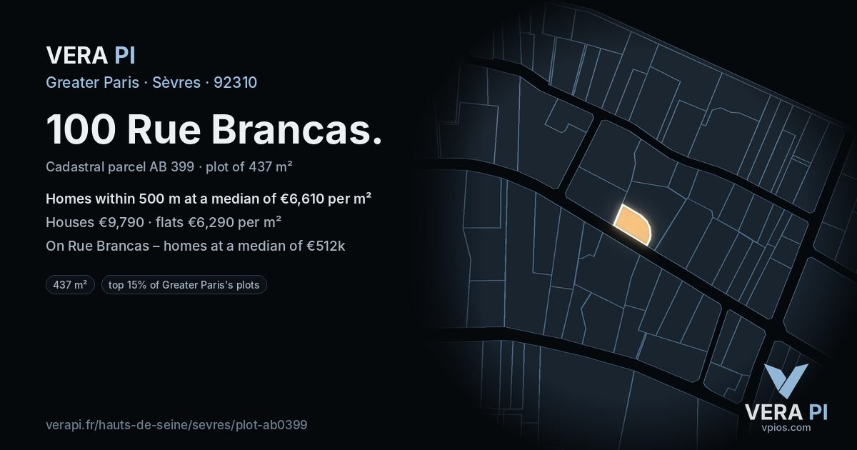 100 Rue Brancas, Sèvres at night – the plot lit, the parcels around coloured by the prices near them