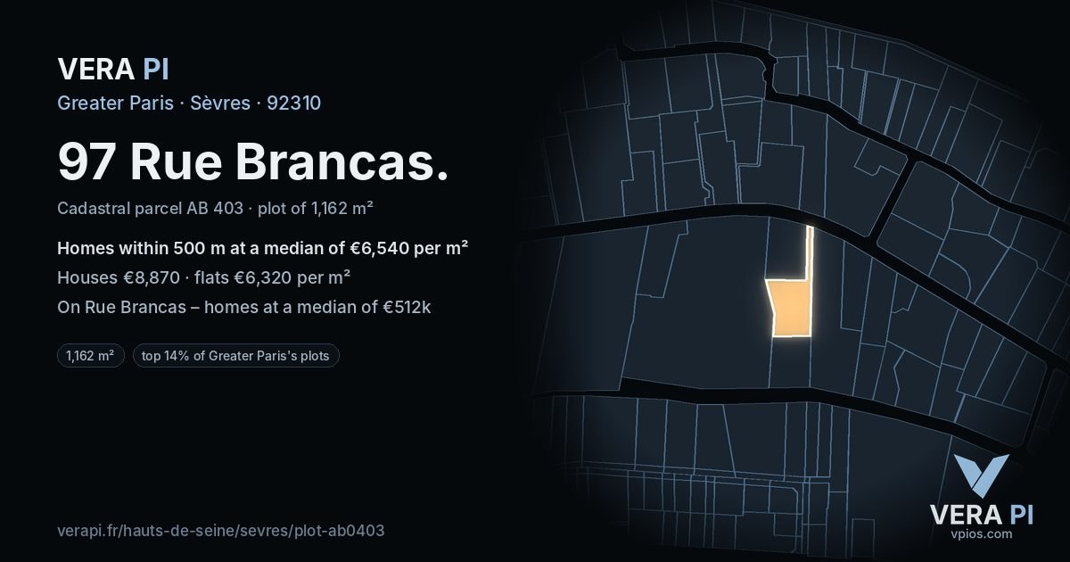 97 Rue Brancas, Sèvres at night – the plot lit, the parcels around coloured by the prices near them