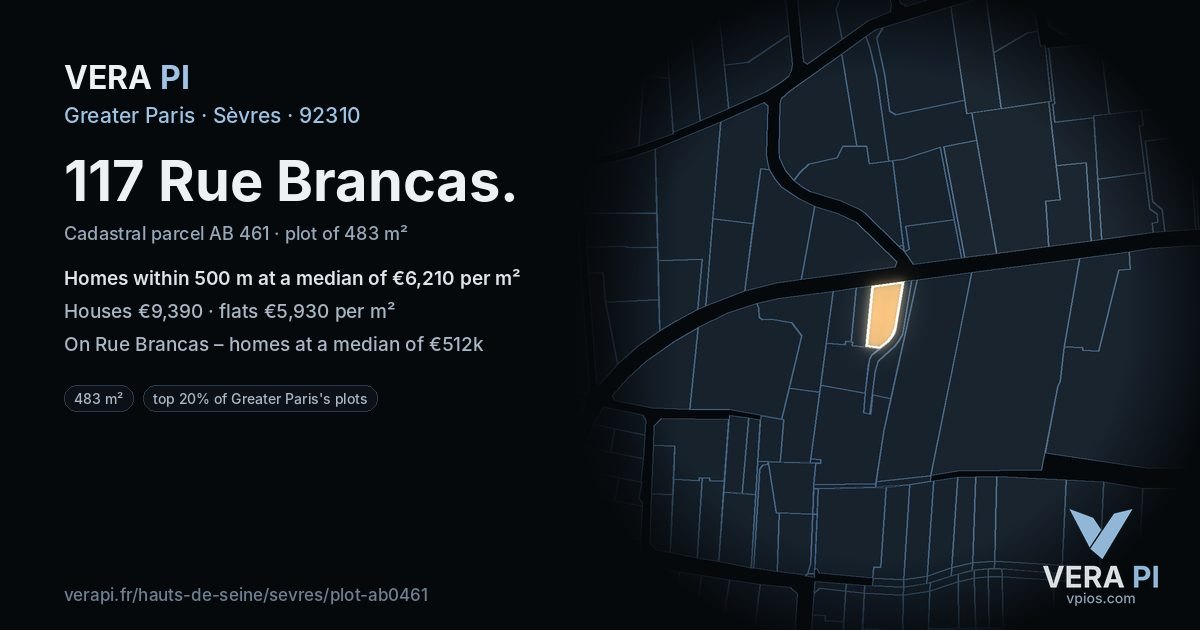 117 Rue Brancas, Sèvres at night – the plot lit, the parcels around coloured by the prices near them