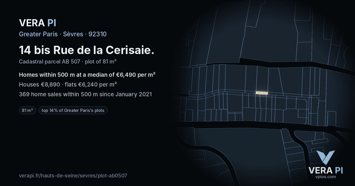 14 bis Rue de la Cerisaie, Sèvres at night – the plot lit, the parcels around coloured by the prices near them