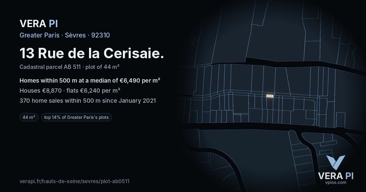 13 Rue de la Cerisaie, Sèvres at night – the plot lit, the parcels around coloured by the prices near them