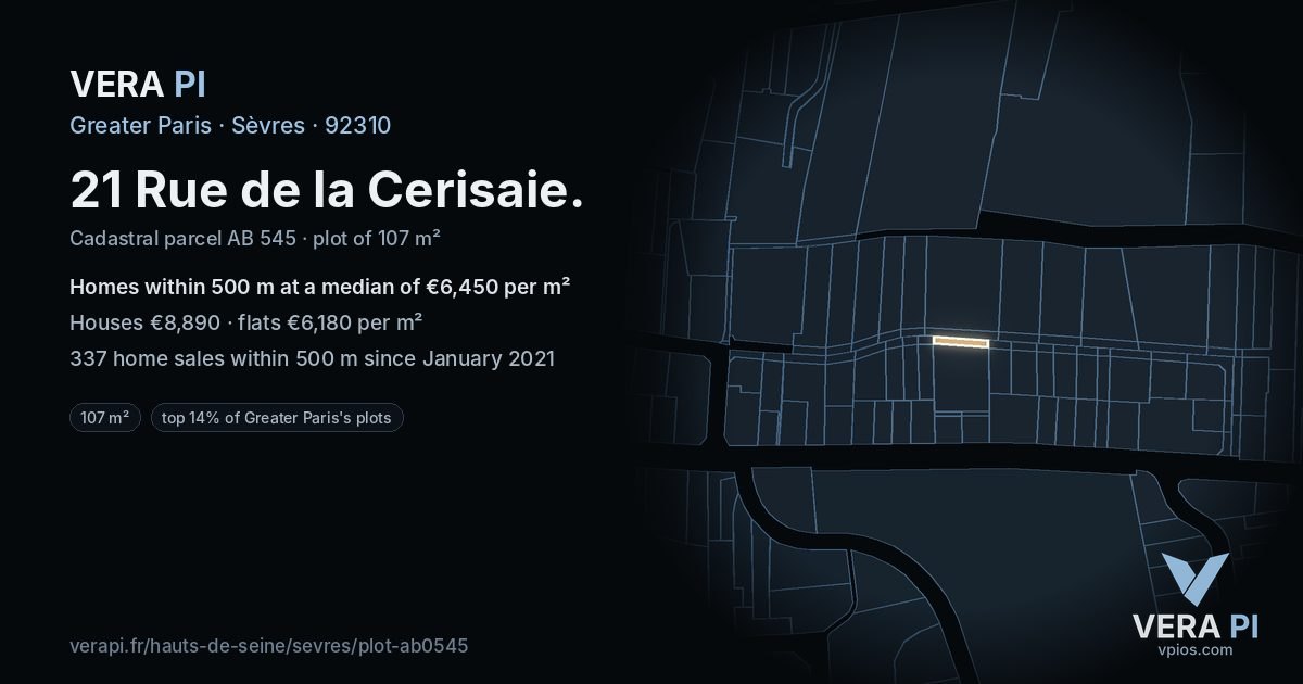 21 Rue de la Cerisaie, Sèvres at night – the plot lit, the parcels around coloured by the prices near them