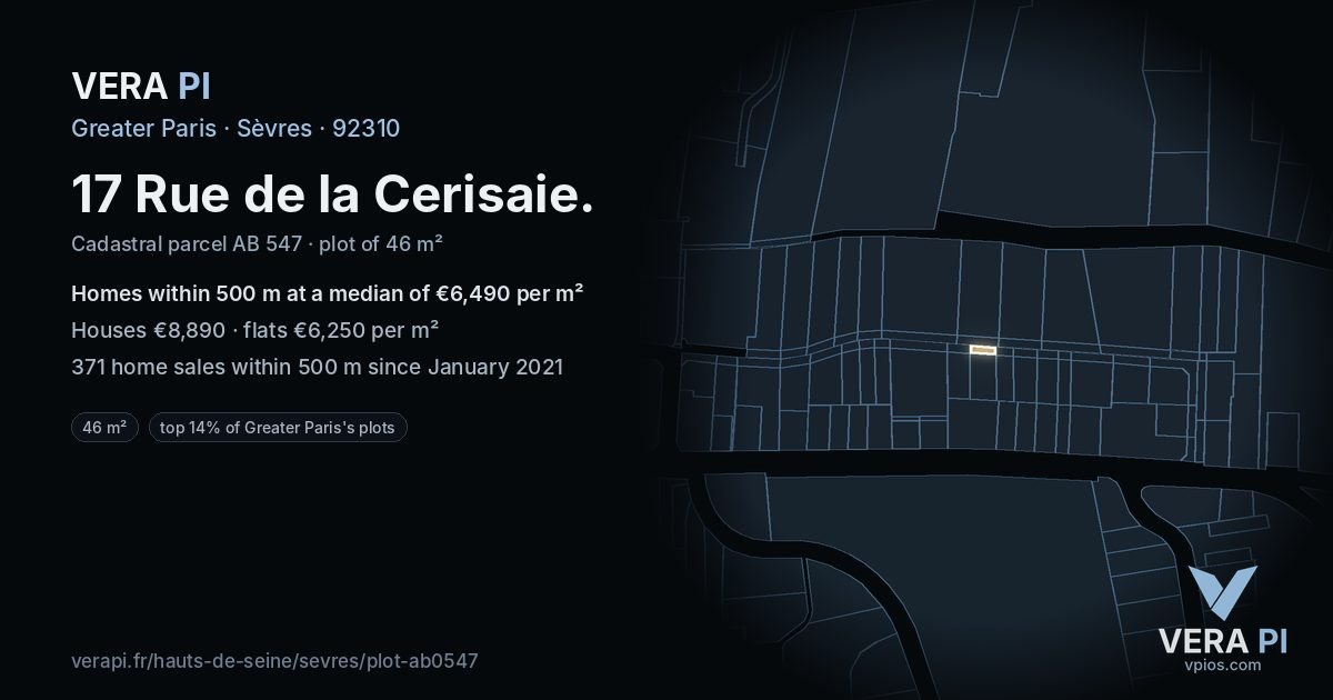 17 Rue de la Cerisaie, Sèvres at night – the plot lit, the parcels around coloured by the prices near them