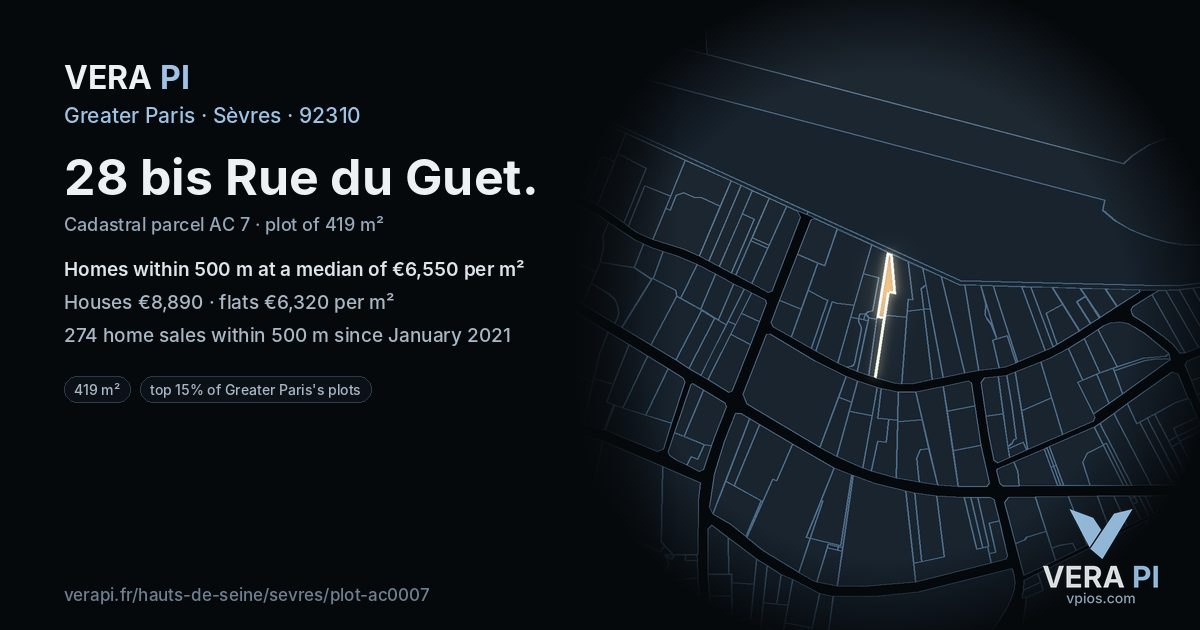 28 bis Rue du Guet, Sèvres at night – the plot lit, the parcels around coloured by the prices near them