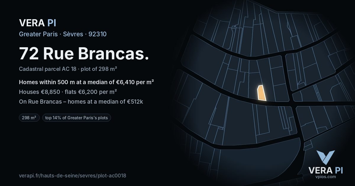 72 Rue Brancas, Sèvres at night – the plot lit, the parcels around coloured by the prices near them