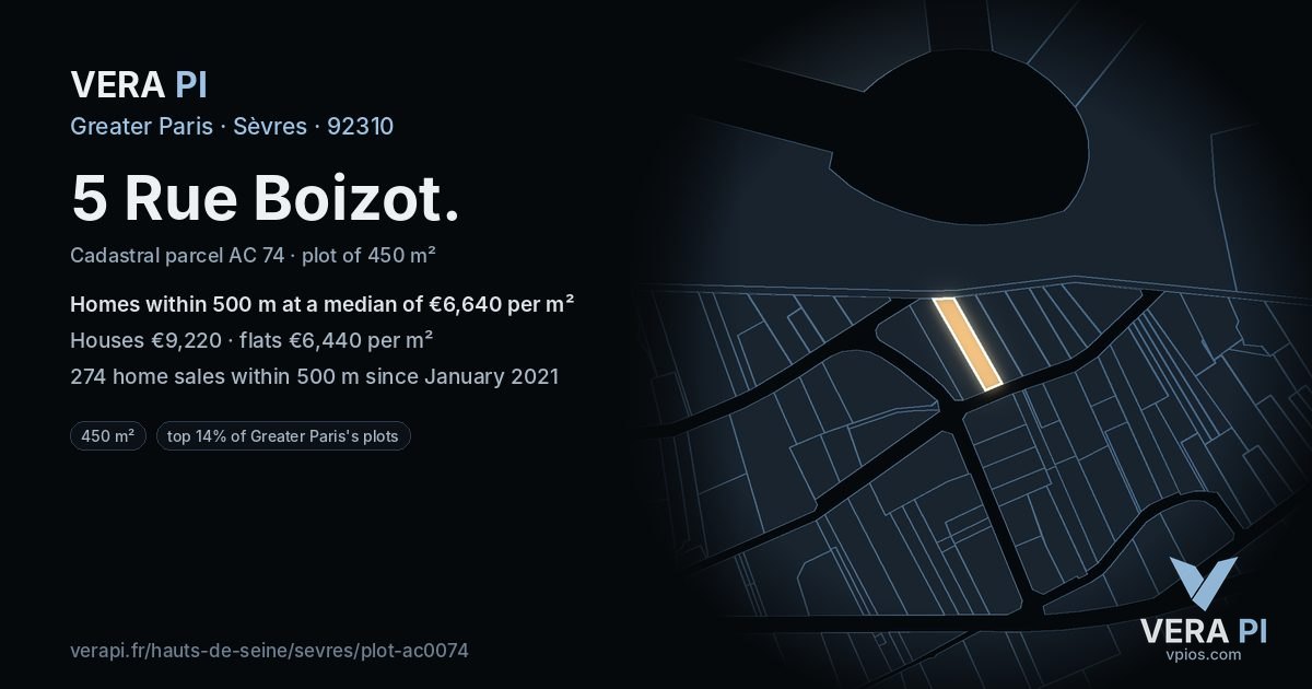 5 Rue Boizot, Sèvres at night – the plot lit, the parcels around coloured by the prices near them