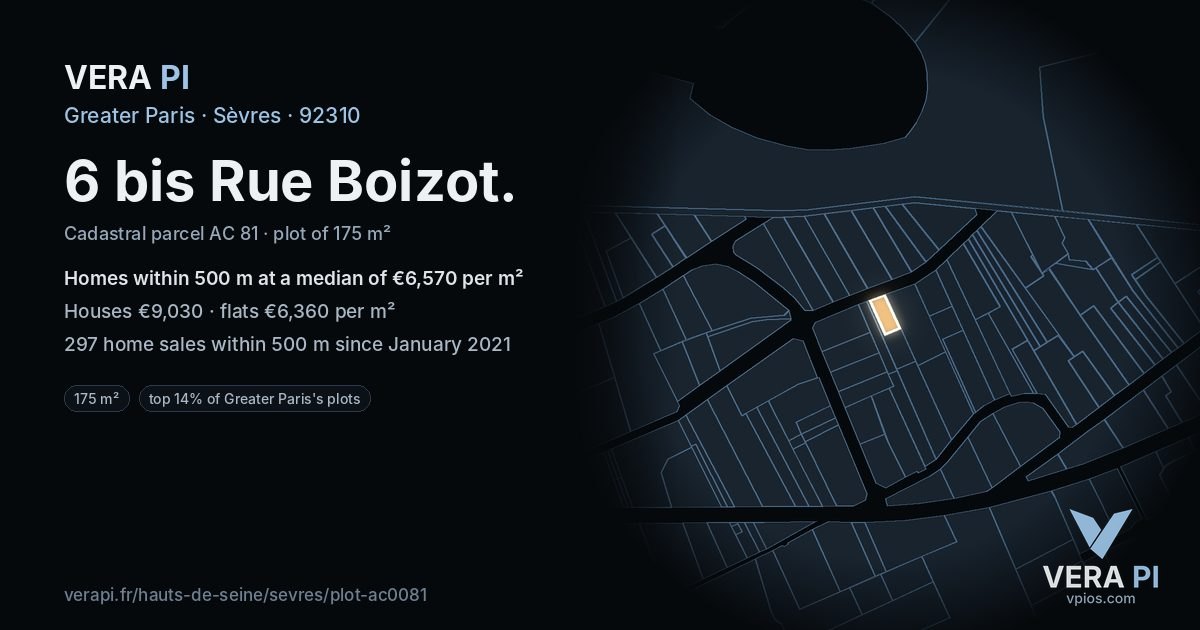 6 bis Rue Boizot, Sèvres at night – the plot lit, the parcels around coloured by the prices near them