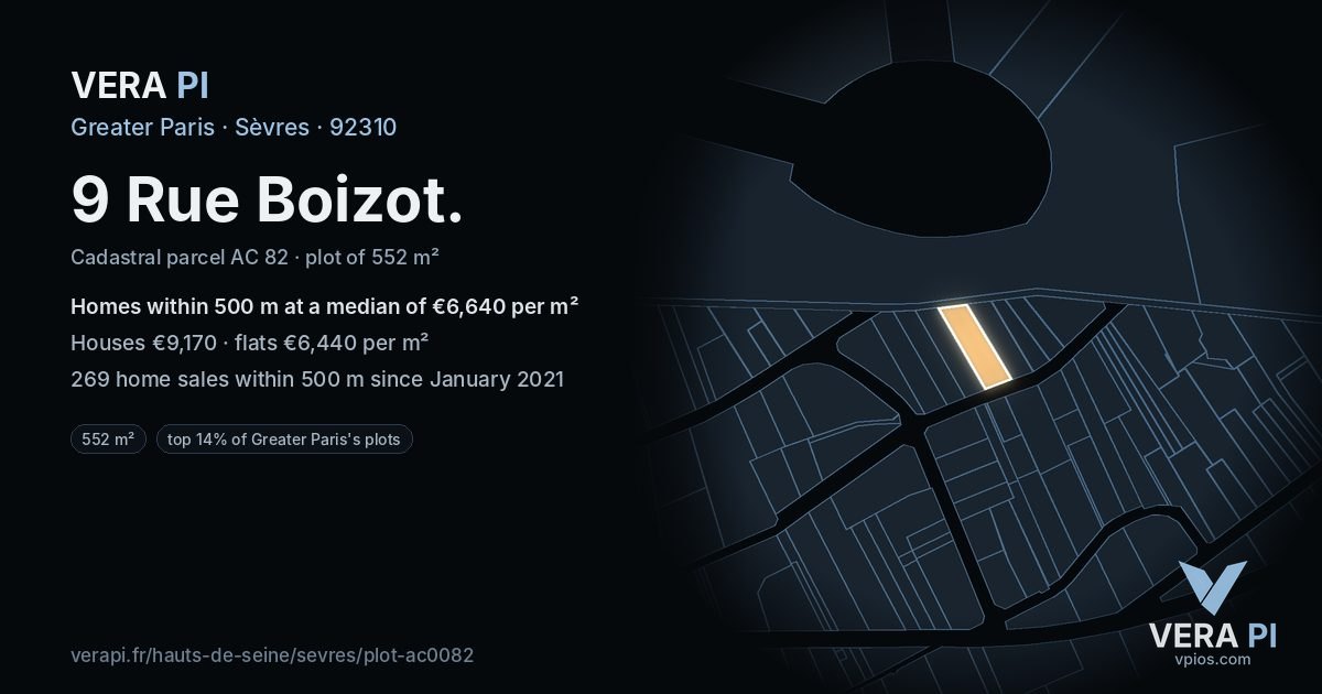 9 Rue Boizot, Sèvres at night – the plot lit, the parcels around coloured by the prices near them