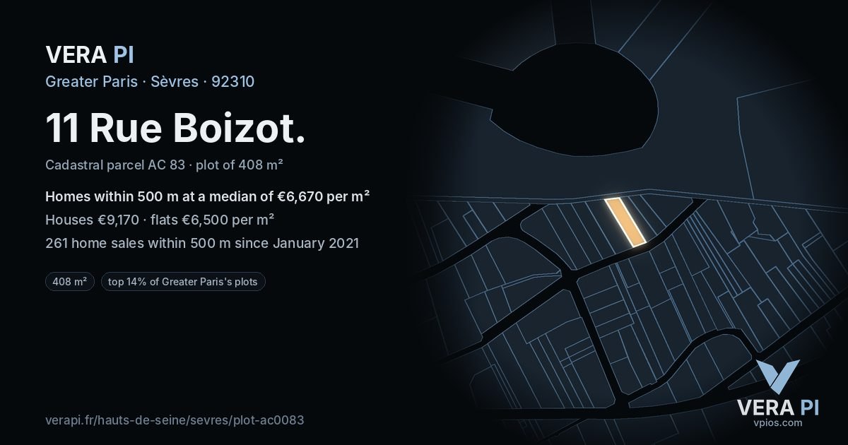 11 Rue Boizot, Sèvres at night – the plot lit, the parcels around coloured by the prices near them