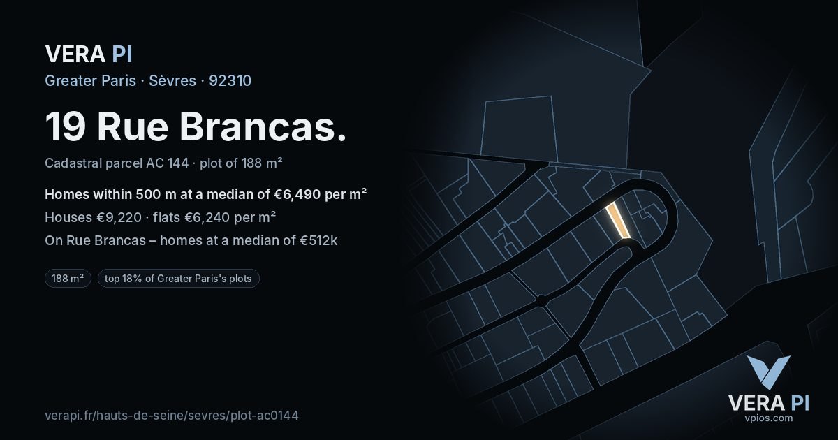 19 Rue Brancas, Sèvres at night – the plot lit, the parcels around coloured by the prices near them