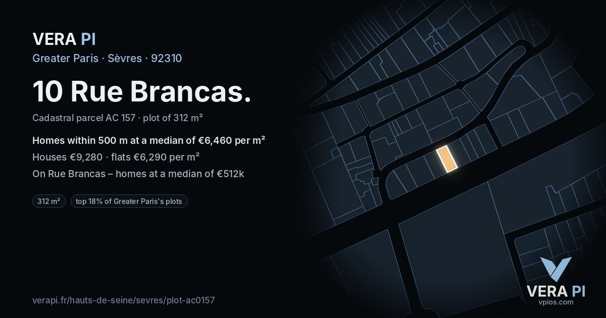 10 Rue Brancas, Sèvres at night – the plot lit, the parcels around coloured by the prices near them