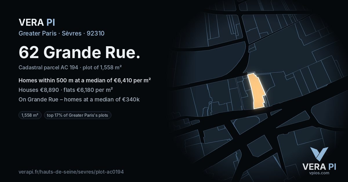 62 Grande Rue, Sèvres at night – the plot lit, the parcels around coloured by the prices near them