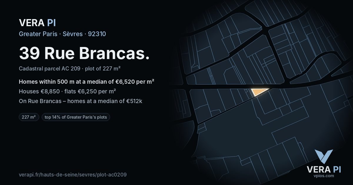 39 Rue Brancas, Sèvres at night – the plot lit, the parcels around coloured by the prices near them