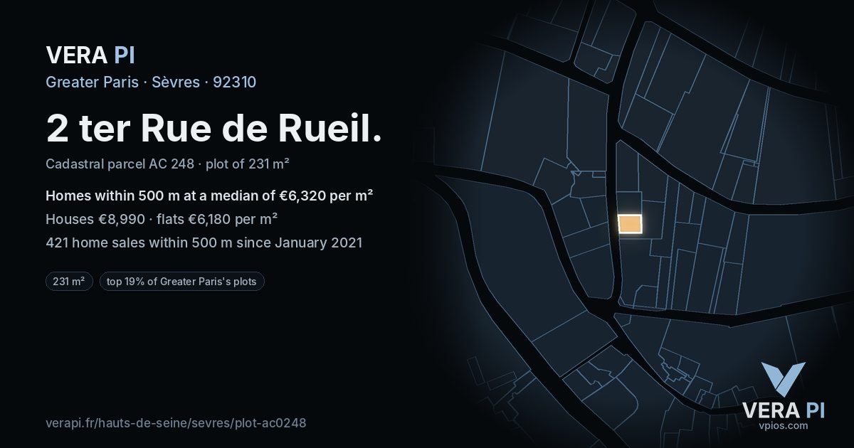 2 ter Rue de Rueil, Sèvres at night – the plot lit, the parcels around coloured by the prices near them
