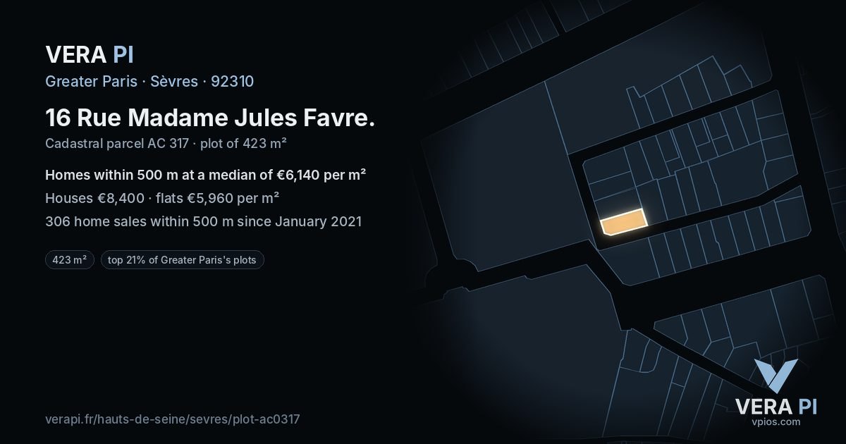 16 Rue Madame Jules Favre, Sèvres at night – the plot lit, the parcels around coloured by the prices near them