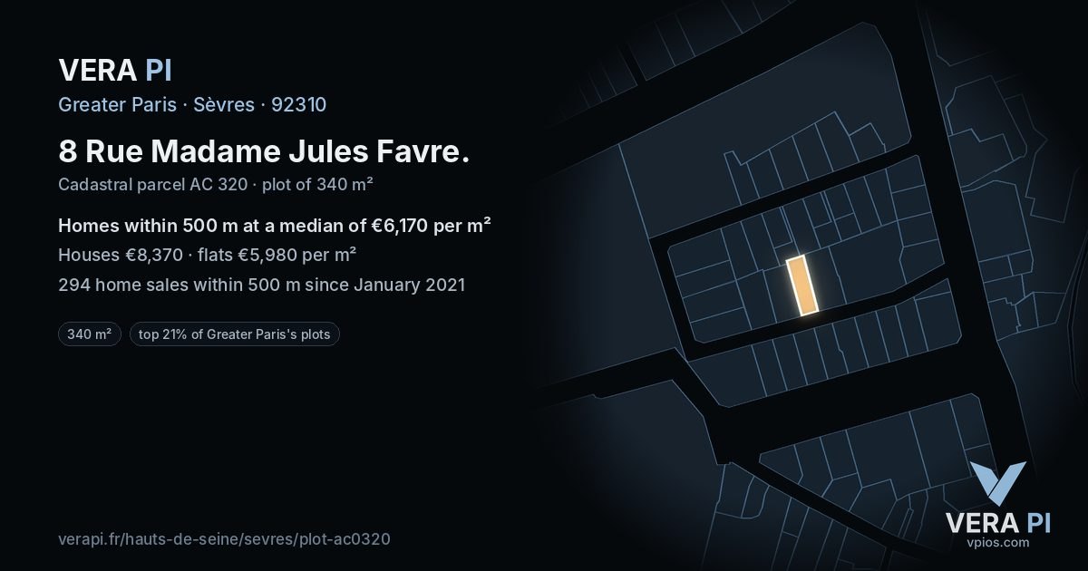 8 Rue Madame Jules Favre, Sèvres at night – the plot lit, the parcels around coloured by the prices near them