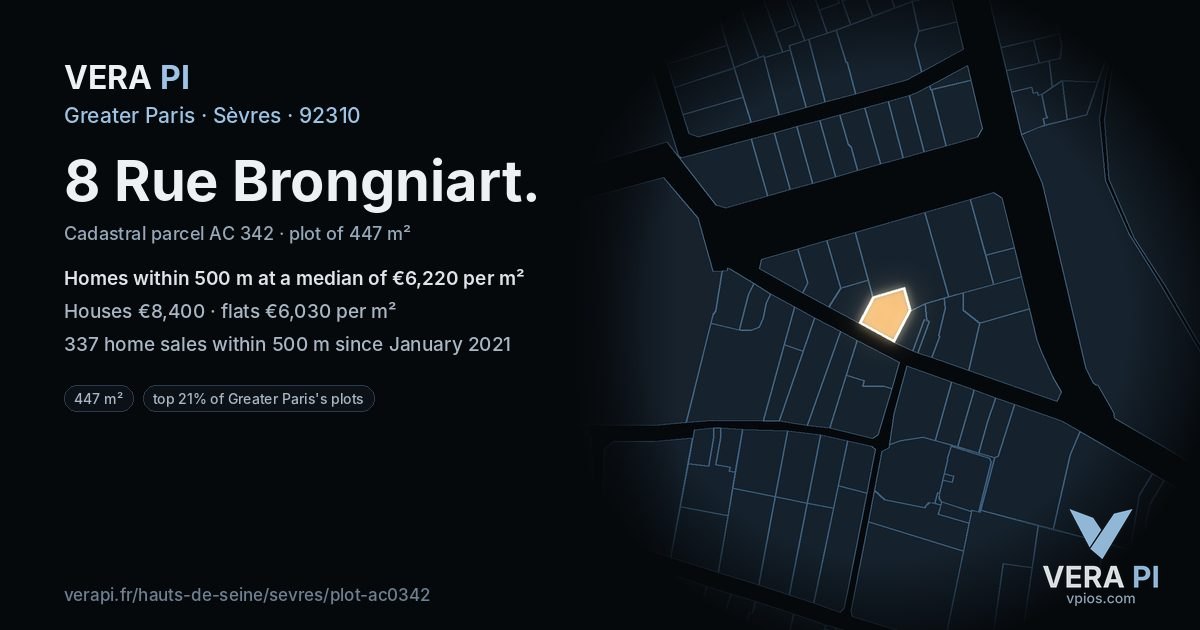 8 Rue Brongniart, Sèvres at night – the plot lit, the parcels around coloured by the prices near them