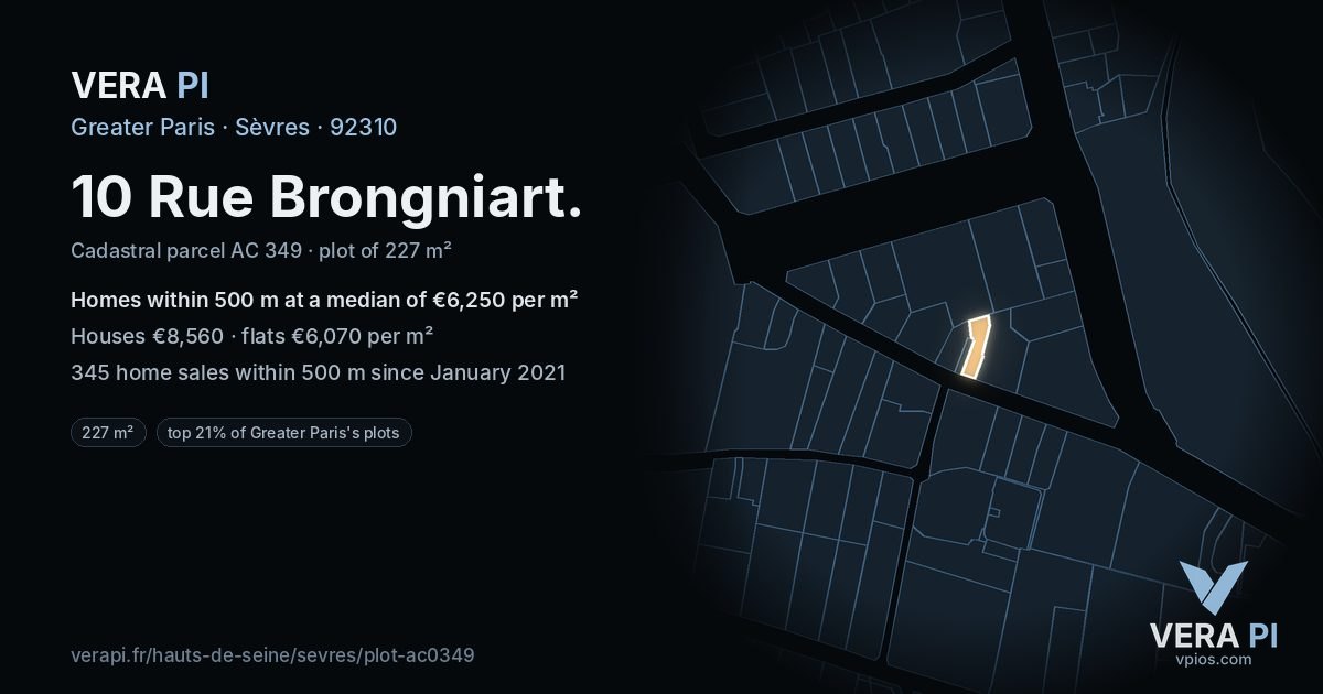 10 Rue Brongniart, Sèvres at night – the plot lit, the parcels around coloured by the prices near them