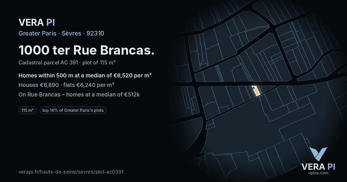 1000 ter Rue Brancas, Sèvres at night – the plot lit, the parcels around coloured by the prices near them
