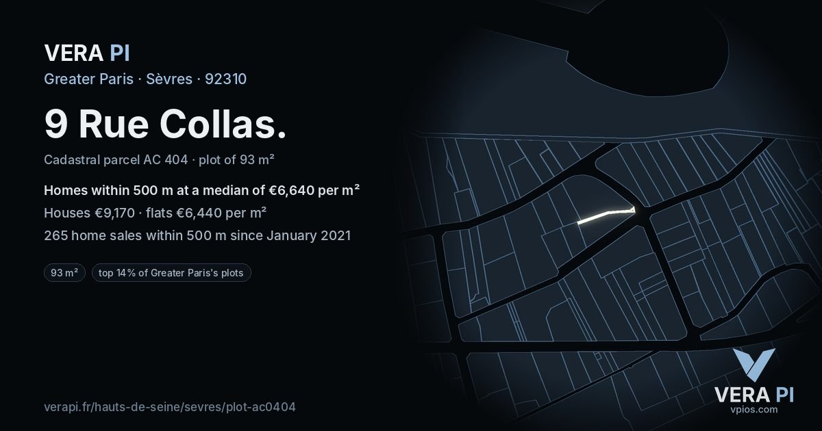 9 Rue Collas, Sèvres at night – the plot lit, the parcels around coloured by the prices near them