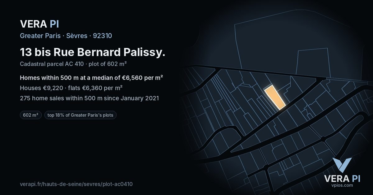 13 bis Rue Bernard Palissy, Sèvres at night – the plot lit, the parcels around coloured by the prices near them