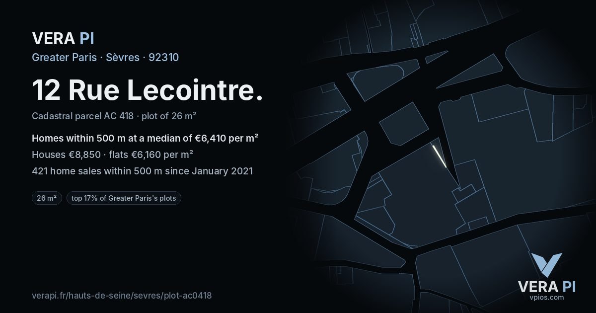 12 Rue Lecointre, Sèvres at night – the plot lit, the parcels around coloured by the prices near them