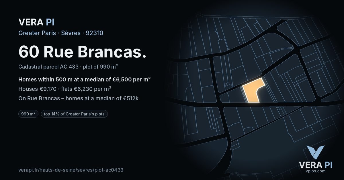 60 Rue Brancas, Sèvres at night – the plot lit, the parcels around coloured by the prices near them