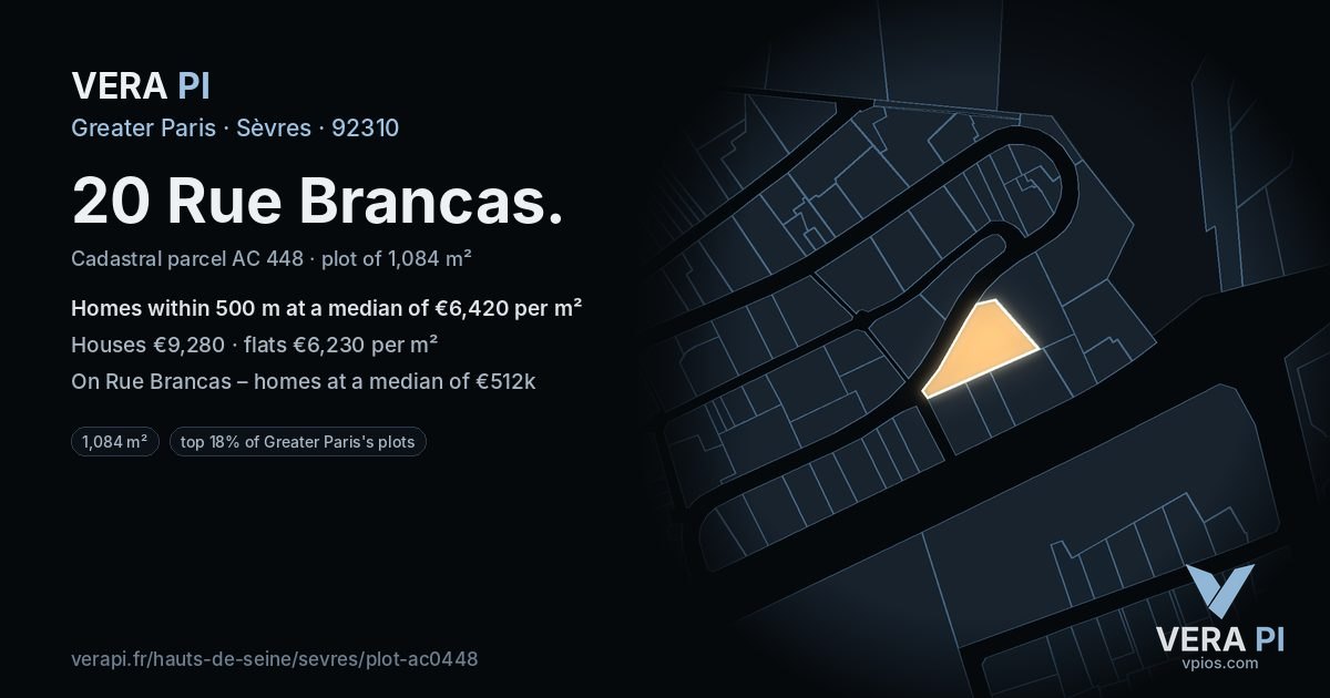 20 Rue Brancas, Sèvres at night – the plot lit, the parcels around coloured by the prices near them