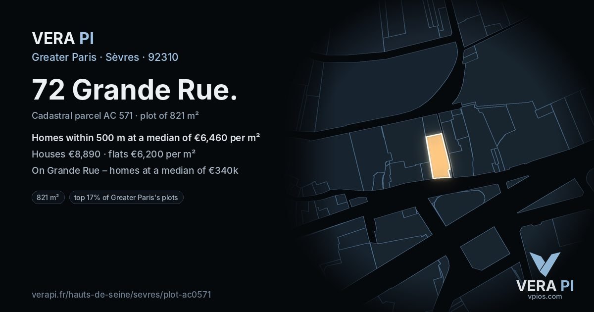 72 Grande Rue, Sèvres at night – the plot lit, the parcels around coloured by the prices near them