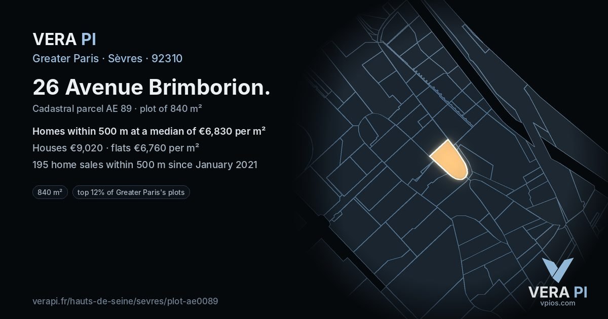 26 Avenue Brimborion, Sèvres at night – the plot lit, the parcels around coloured by the prices near them