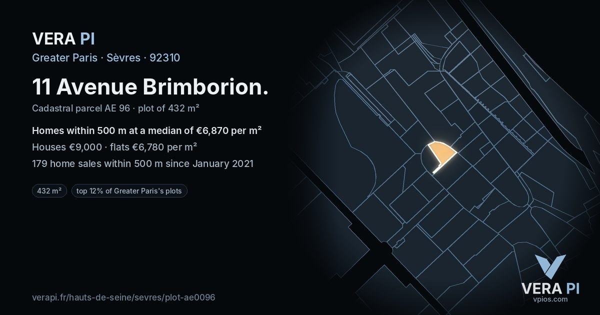 11 Avenue Brimborion, Sèvres at night – the plot lit, the parcels around coloured by the prices near them
