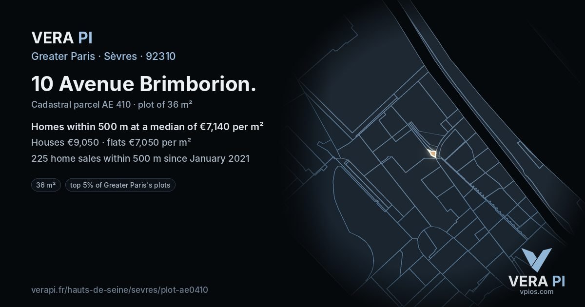 10 Avenue Brimborion, Sèvres at night – the plot lit, the parcels around coloured by the prices near them