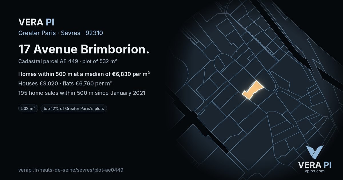 17 Avenue Brimborion, Sèvres at night – the plot lit, the parcels around coloured by the prices near them
